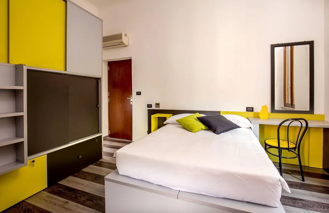 Free Hostels Roma-1