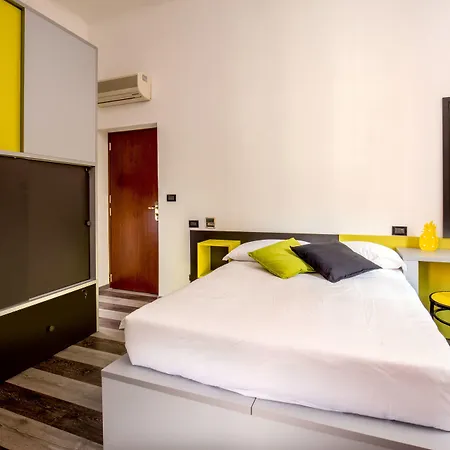 Free Hostels Roma-3
