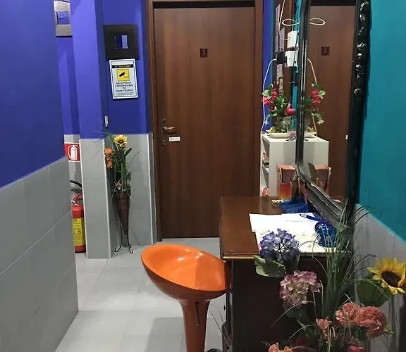 Volturno House Hostel Rome